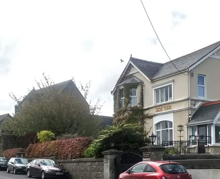 Sacré Coeur Nursing Home